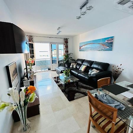 Elena Is A Comfortable And Well Located Flat Лас Палмас де Гран Канария Екстериор снимка