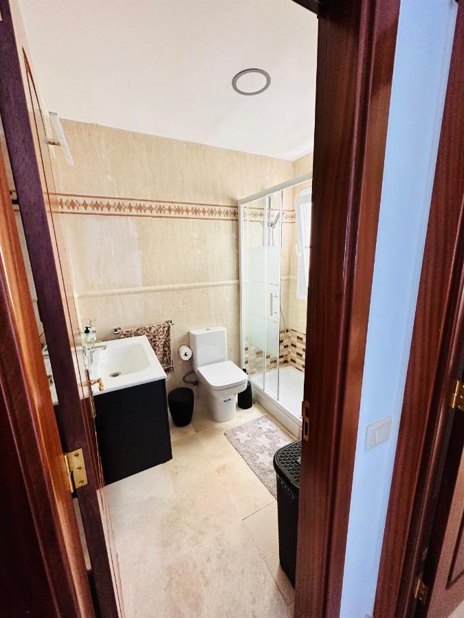 Elena Is A Comfortable And Well Located Flat Лас Палмас де Гран Канария Екстериор снимка